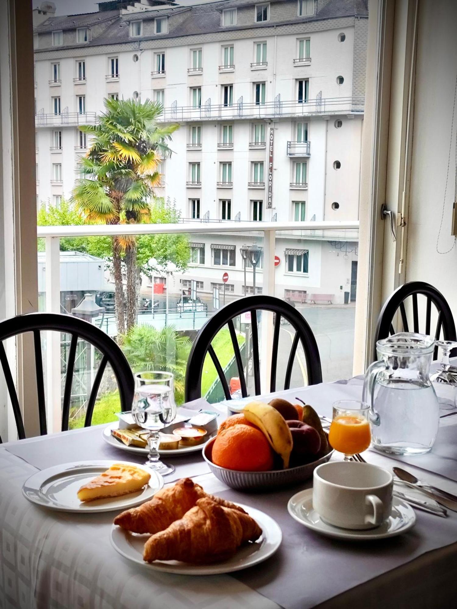Hotel De Lisieux Lourdes Luaran gambar